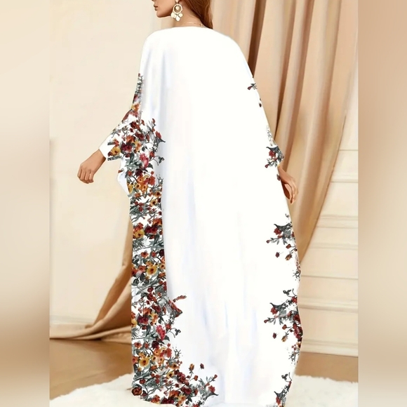 NIP Beautiful White Floral Boho Style Kaften Dress - Picture 3 of 8